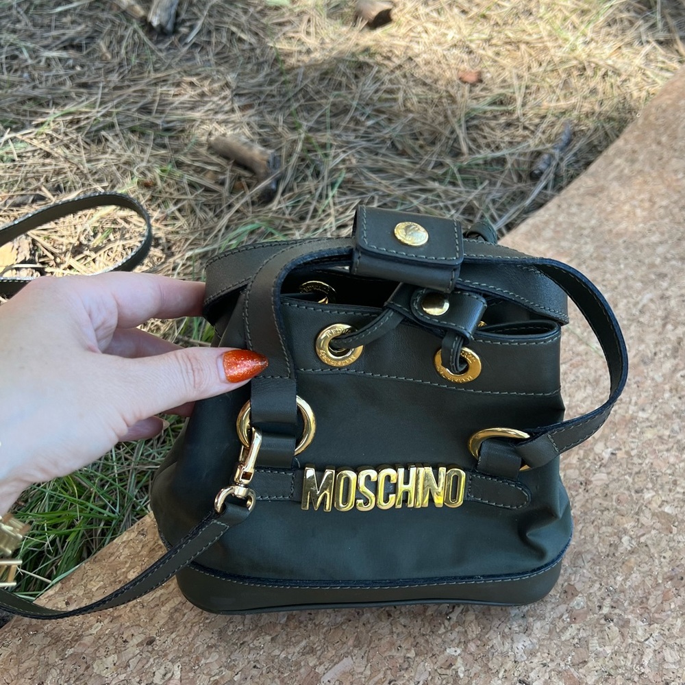 MOSCHINO by Redwall vintage bucket crossbody bag army green